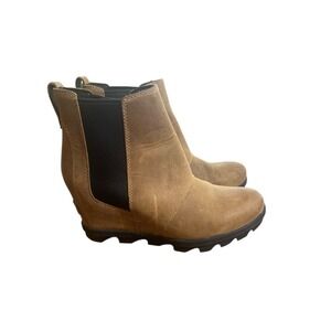 Sorel Womens Joan Of Arctic Wedge II Chelsea Boots. Sz 8.5